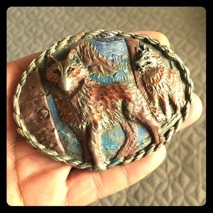 Wolf belt buckle nice heavy.